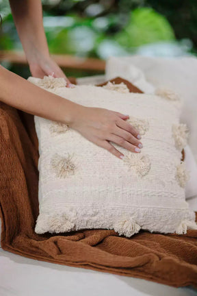 Almofada Living Cream 45x45